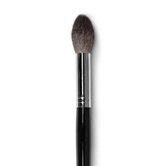 F4: Blush and Contouring Brush